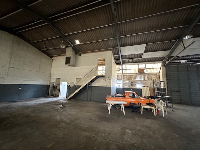 To Let commercial Property for Rent in Retreat Industrial Western Cape